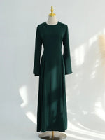 Load image into Gallery viewer, Muslim Women Dubai Traditional Abaya Dress Solid Back Strap Fitted Waist Long Dresses Kaftan Prayer Robe Femme Islamic Clothing