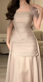 Load image into Gallery viewer, Arabia Dubai Modern Women's Long Velvet Dresses For Occasions Simply Draped Chiffon Ruffle Prom Gown فستان ماركة