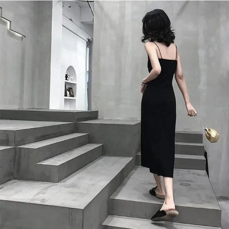 Women's summer dress 2025 new black camisole dress little black dress sexy long dress Audrey Hepburn style inner base