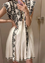 Load image into Gallery viewer, Women's Dress 2026 Summer New Black and White Color-Block Sleeveless Embroidered Short Dress Casual Vacation Elegant and Stylish