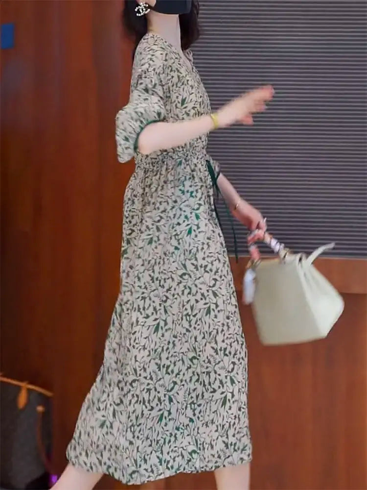 Floral Dress for Women Spring New Style 7-quarter Sleeves Chic Loose Slim Print Skirt Mid-length