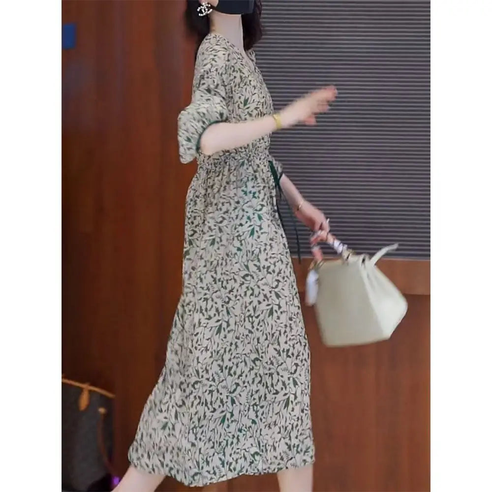 Floral Dress for Women Spring New Style 7-quarter Sleeves Chic Loose Slim Print Skirt Mid-length