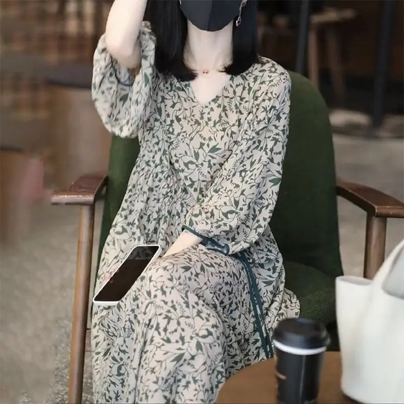 Floral Dress for Women Spring New Style 7-quarter Sleeves Chic Loose Slim Print Skirt Mid-length